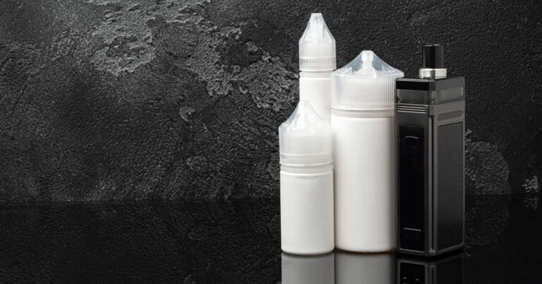 Guide to choosing vape liquids – Expert tips from Smokis Dallas, your go-to vape shop in Dallas, TX.