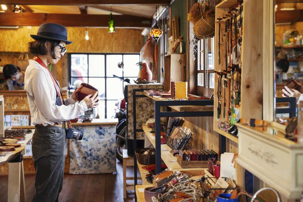 Smokis Dallas - The Best and Premium Smoke and Vape Shop in Marsh Lane, TX